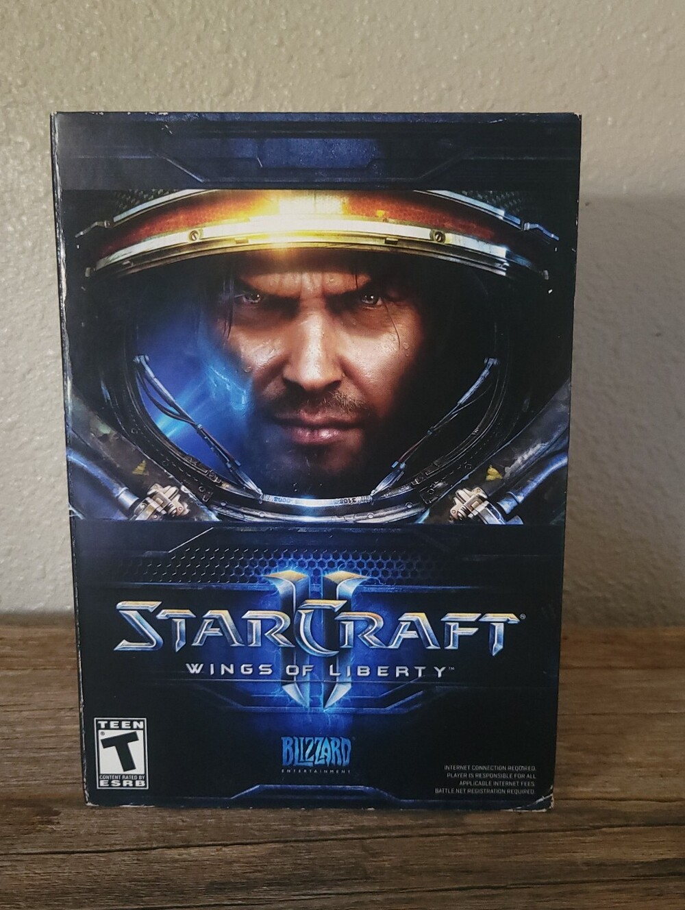 StarCraft II: Wings of Liberty (PC, 2010) — 100% Complete In Box (CIB)